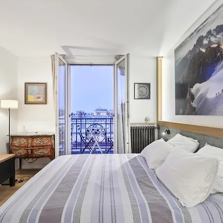 D'exception Aux Batignolles Avec Vue Panoramique Apartment