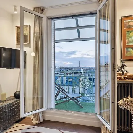 D'exception Aux Batignolles Avec Vue Panoramique Daire Paris